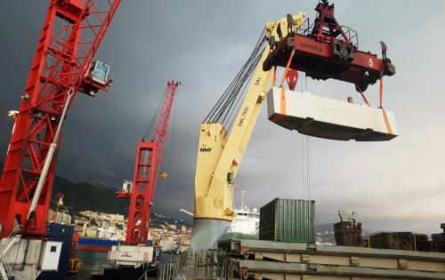 Alpha Handle Shipment of Shore Crane from Italy to South Korea