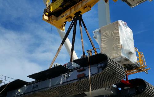 Project Shipping Delivers 13 Crawlers in Australia
