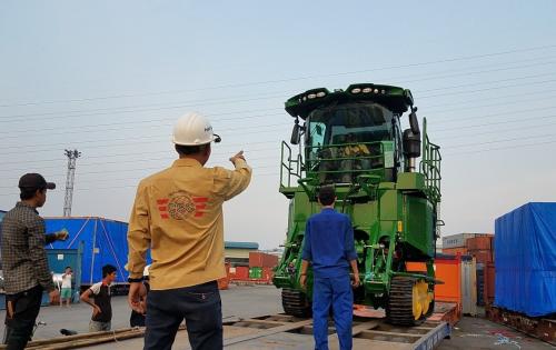 Cuchi Shipping with Transport of Agriculture Machines