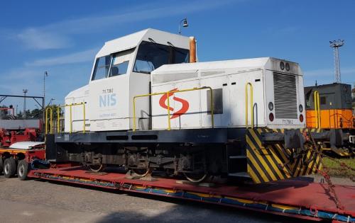 Livo Logistics Executes Road Transportation of Diesel Locomotive