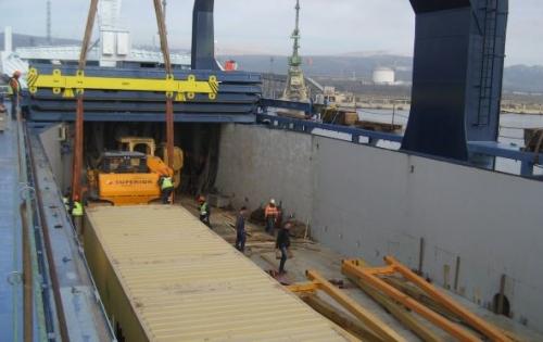 Veslam & Livo Complete Delivery of Heavy Pipelaying Machinery