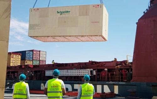 BSMG Discharge Heavy Cargo in Mauritania for Mining Projects