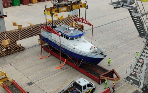 Aprojects Execute Patrol Boat Shipment to Sri Lanka