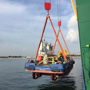 Project Shipping with Workboat Shipment from Singapore to Australia